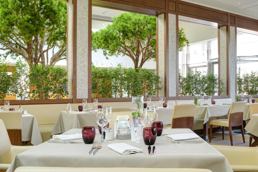Hotel Barriere Ribeauville Екстериор снимка